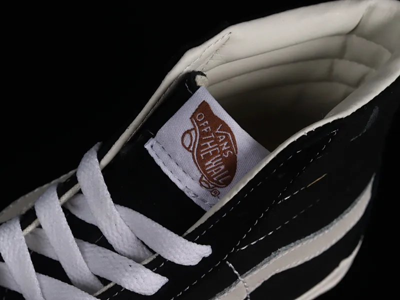 All categories Vans Vans series Vans Hi Vans high-top Vans SK8-Hi VR3 Vans official classic black and white simple casual canvas shoes VN0005UN1KP